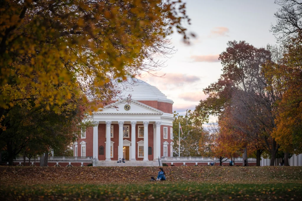 Rotunda photo in the fall