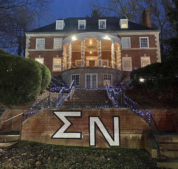 Sigma Nu house in winter