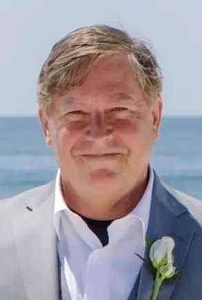 Roger Voisinet headshot