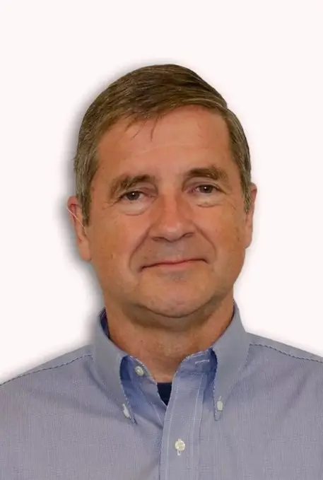 Tom Hillgrove headshot